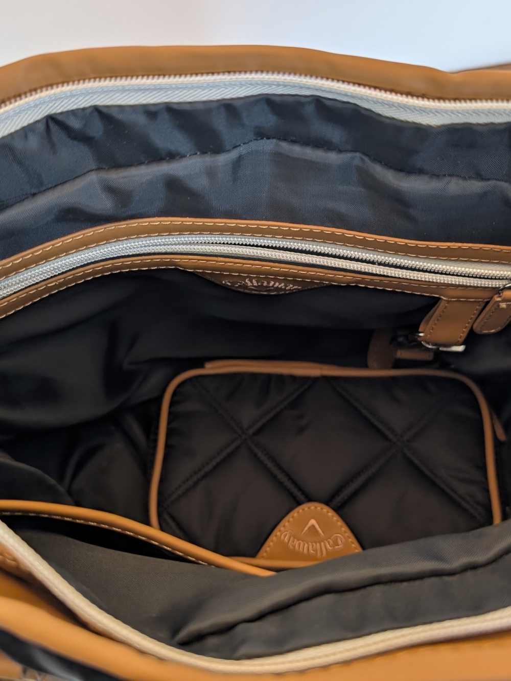 Callaway Women's Uptown Tote Bag with Travel Clutch Black/Tan - Picture 6 of 7